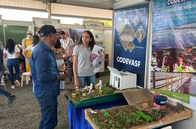 Codevasf participa pela primeira vez da feira Bom Jesus Agroshow no Piauí