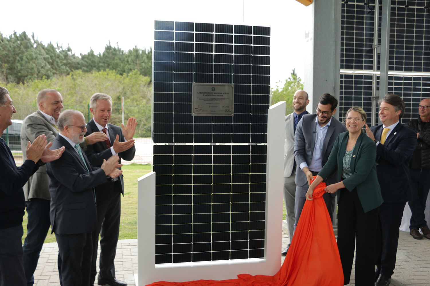 UFSC, com parceria alemã, inaugura primeira usina de hidrogênio verde de SC