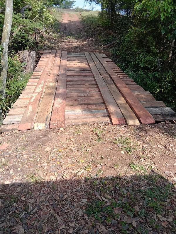 Secretaria do Agronegócio Conclui Reforma de Ponte e Melhorias em Estradas na Região do Vale Encantado