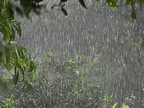 Inmet alerta para fortes chuvas em todo o território nacional