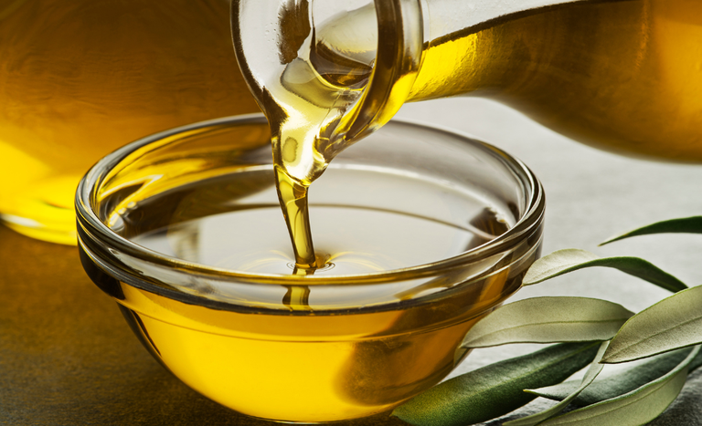 MAPA determina recolhimento de marcas de azeite de oliva extra virgem por fraude; confira a lista