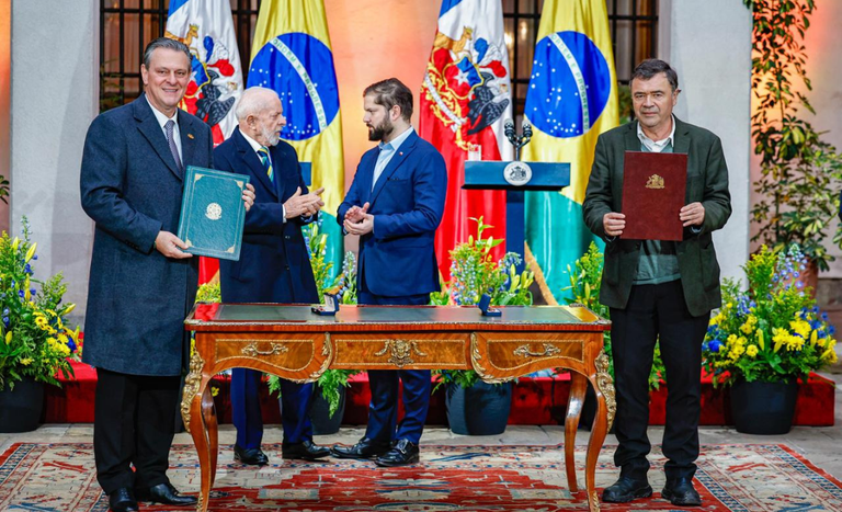 Fávaro firma memorando de entendimento para cooperação técnica agropecuária com o Chile