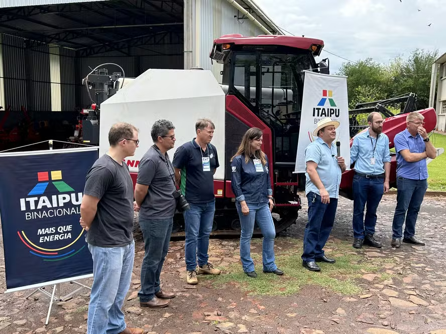 Itaipu fortalece agricultura familiar paranaense com investimento de R$ 7 milhões em maquinário