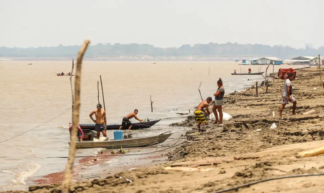 Auxílio a pescadores e emergência climática ganha crédito extra