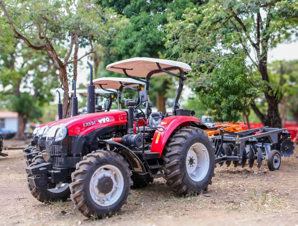 SAF realiza entrega de tratores e implementos para a agricultura familiar nesta sexta (25)