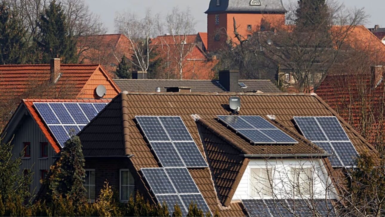 Usinas solares e energia solar reduzem a dependência da rede elétrica em meio à crise energética e ajudam casas a gerar eletricidade.