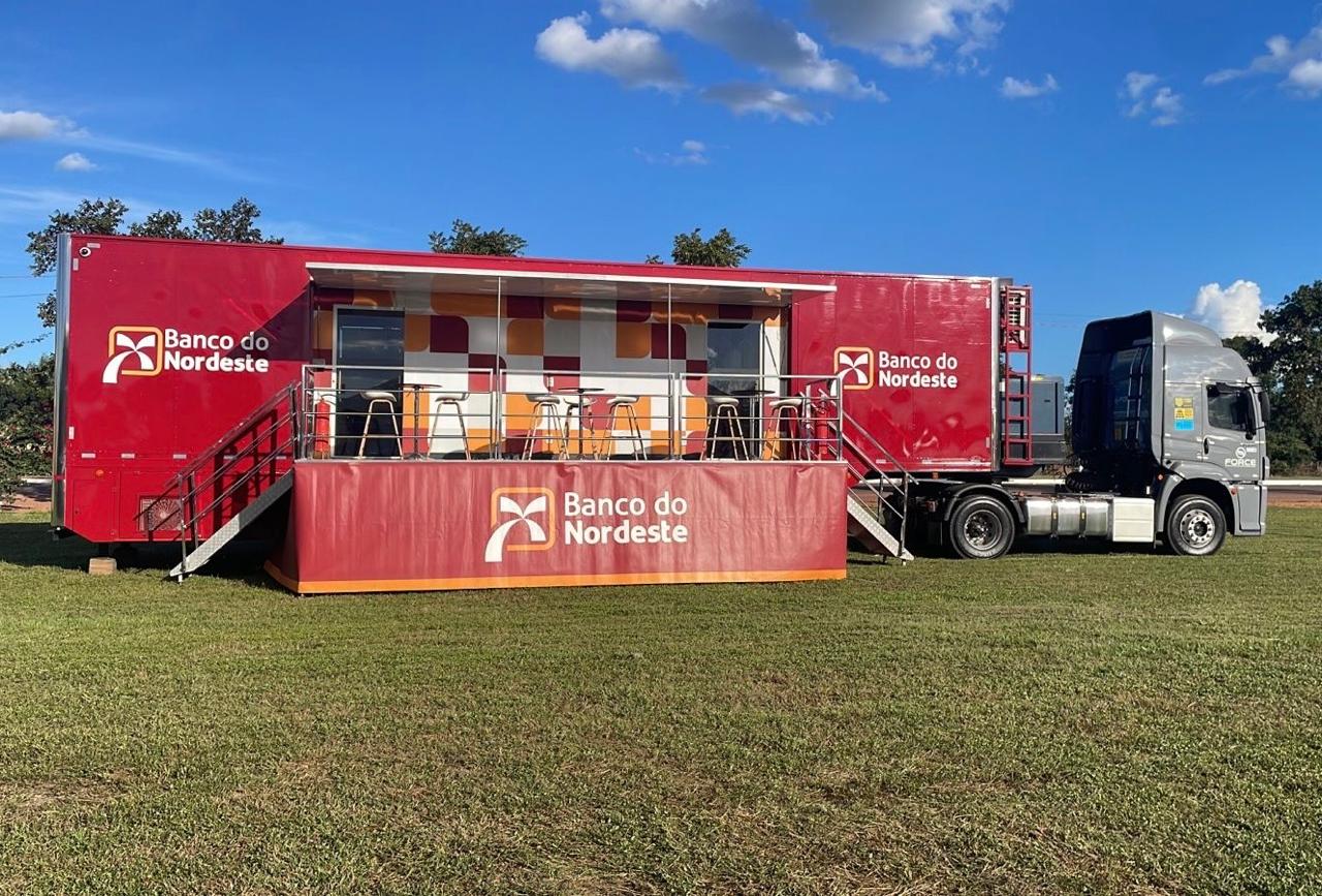 BNB leva carreta pela primeira vez à Exposoja e discute estratégias para alavancar investimentos